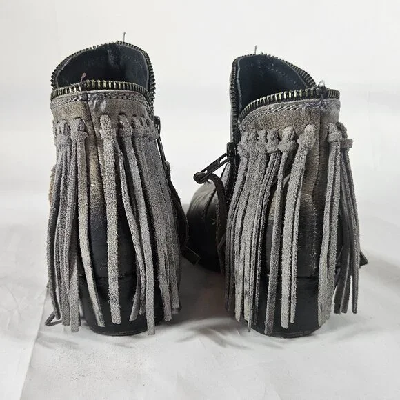 Circle G Gray Booties Women's Size 5 Fringe Zipper Closure - Picture 2 of 9